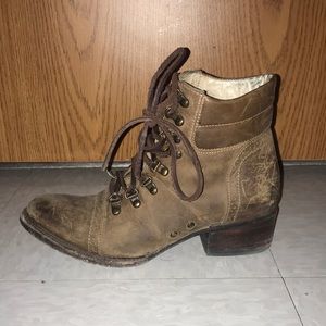 Freebird by Steve Madden